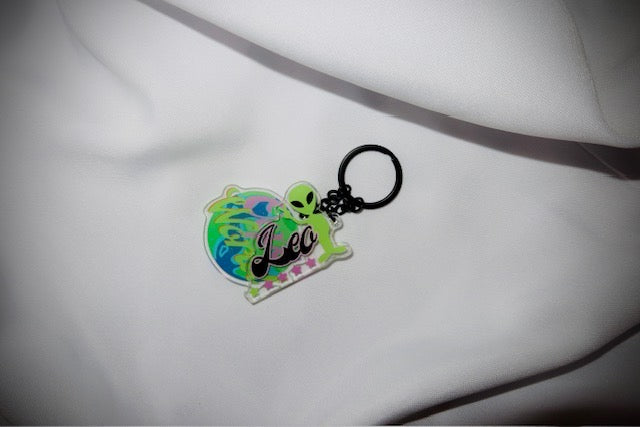 OOPS WORLD KEYCHAIN + ZODIAC